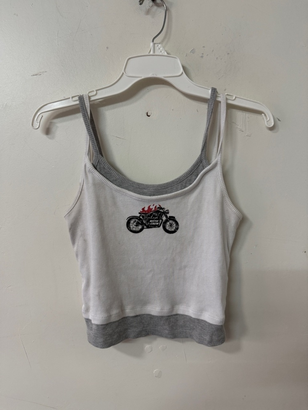 Womenโs White & Gray Ribbed Tank with Motorcycle Graphic Y2K